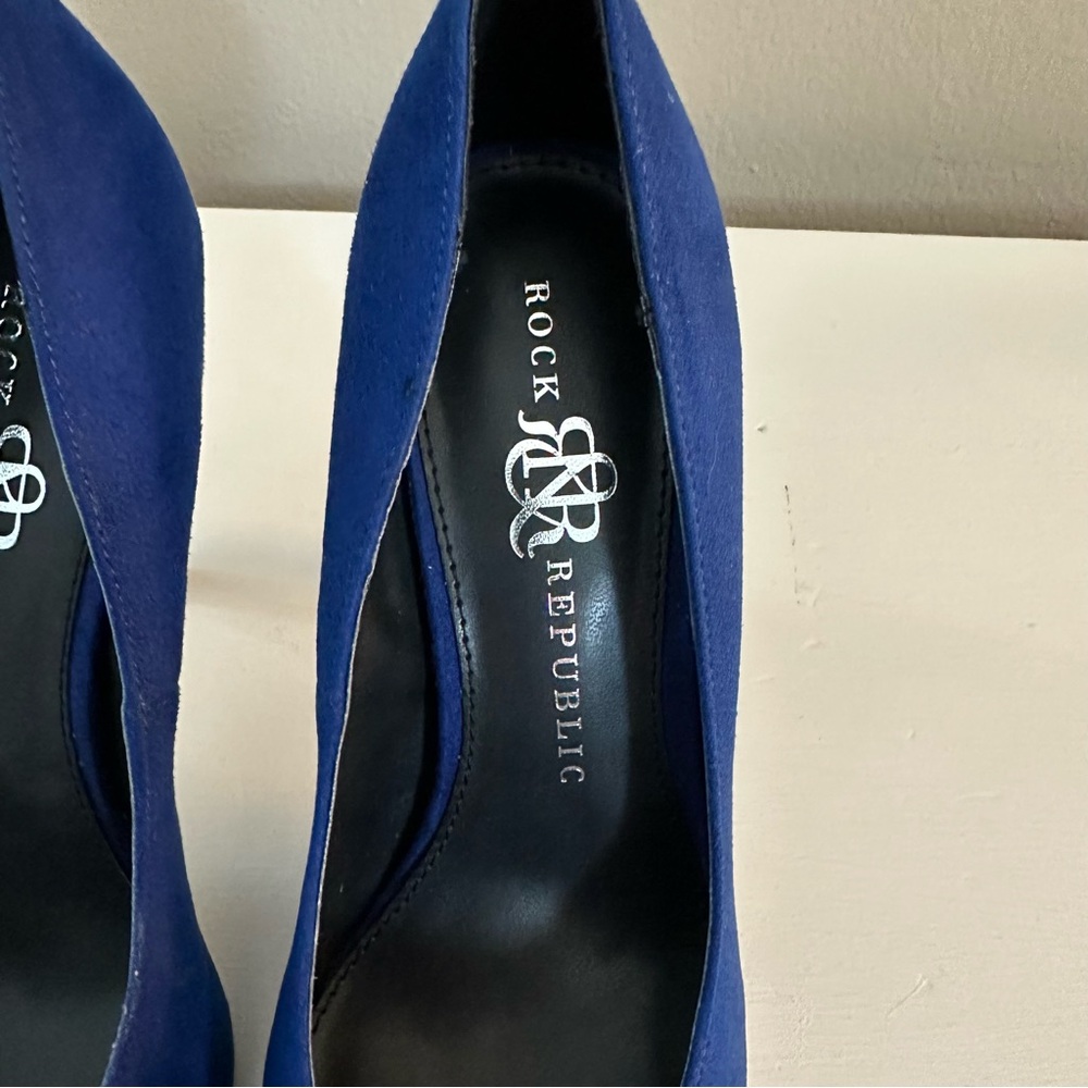 Rock & Republic Blue Suede 4” High Heel Shoes - Picture 6 of 7